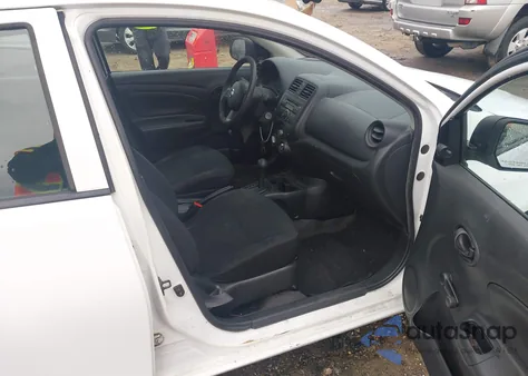 2013 Nissan Versa 1.6 S from USA, damaged, VIN 3N1CN7AP5DL888341